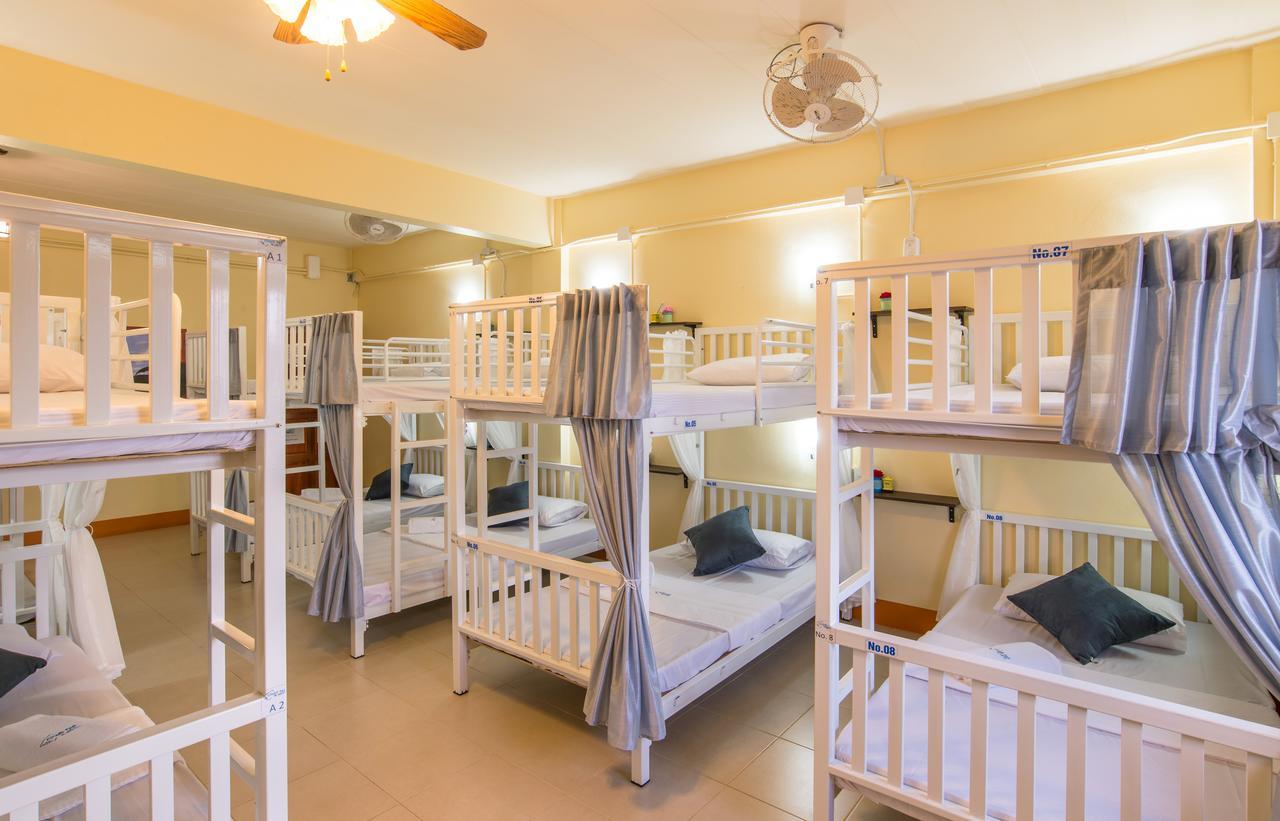 Chaofar De Hostel Krabi town Екстериор снимка